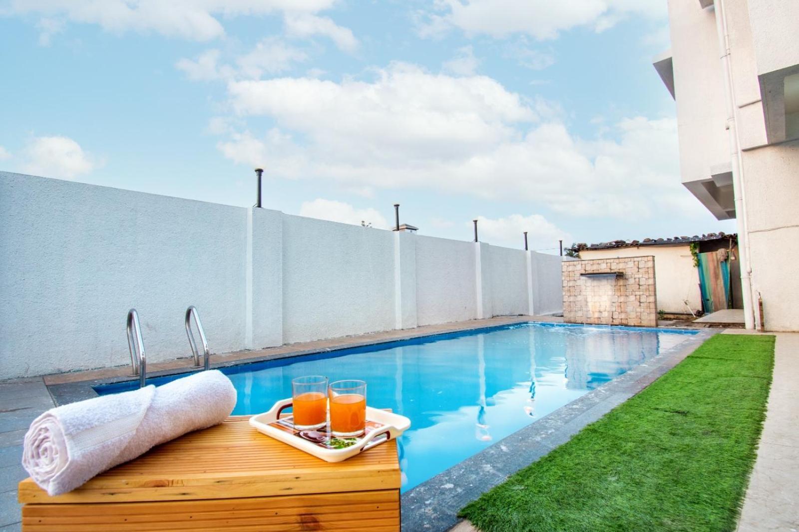 Empyrean Stay Ll 6Bhk Ll Royal Bramha Palace Ll Pvt Pool Ll Lonavla Exterior foto